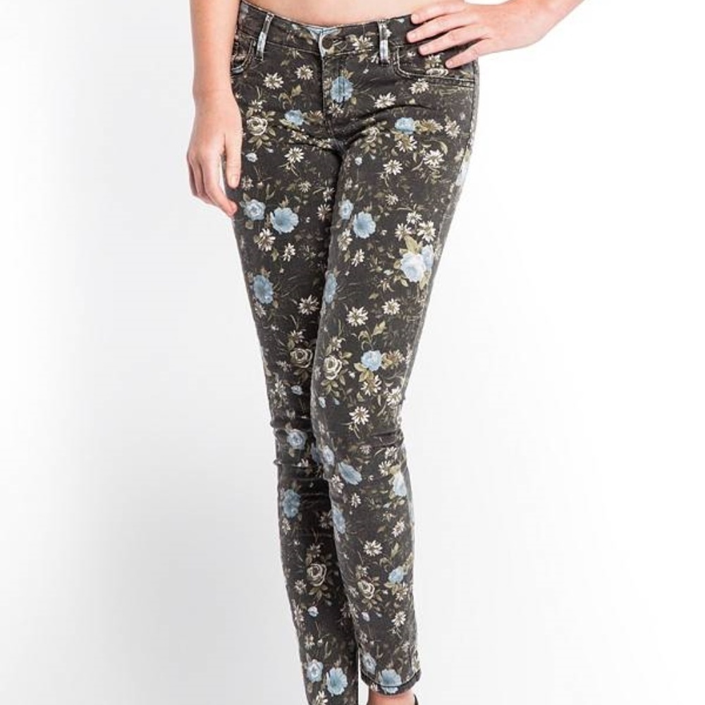 NEW GUESS KATE SKINNY FLORAL-PRINTED JEANS SZ 27